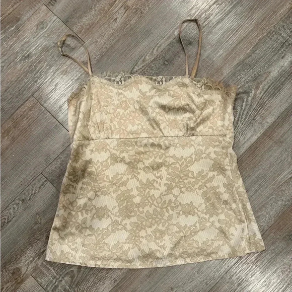 NEW YORK AND COMPANY SILK LACE CAMI - Picture 1 of 4